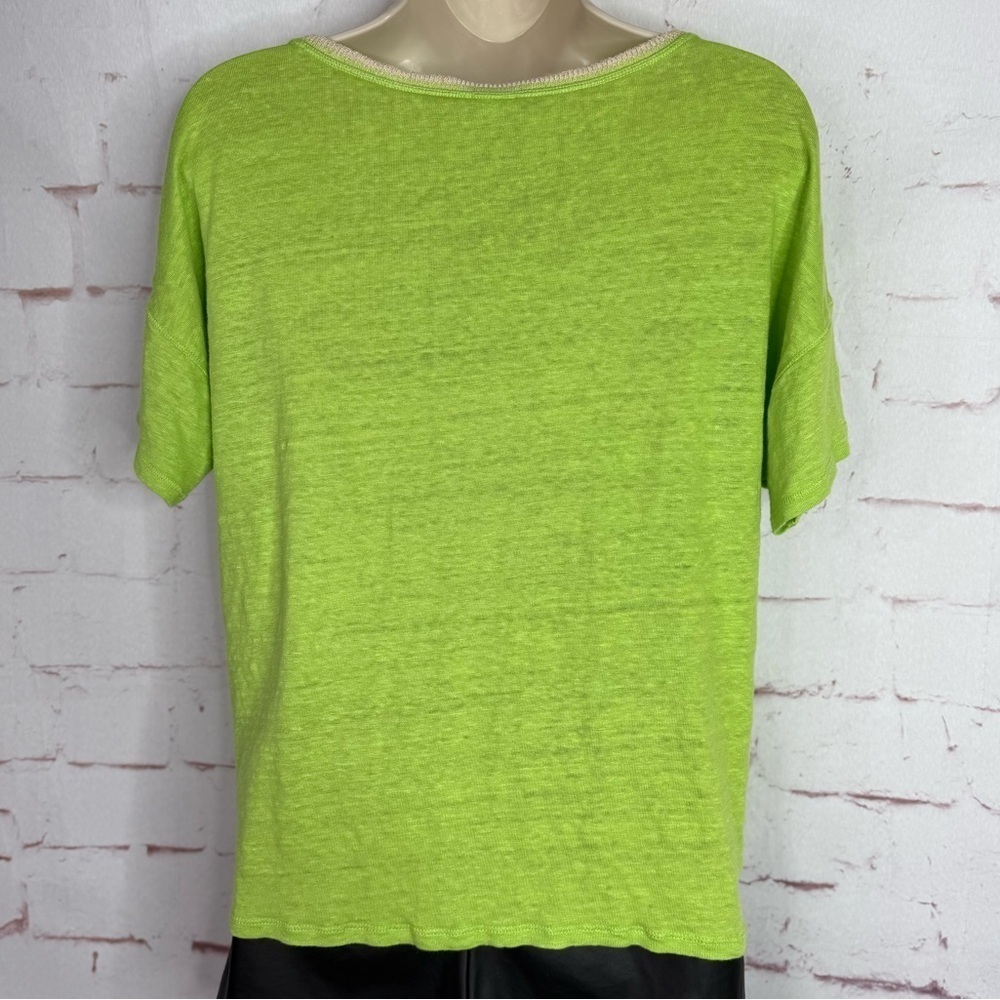 CHICO’S M Runs Large Loose Fit V-Neck Short Sleeve Light Knit Top Chico Size 1 - Picture 4 of 14